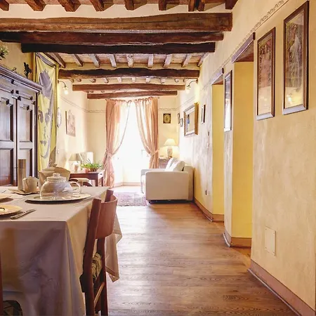 Domus Cortonensis * Cortona